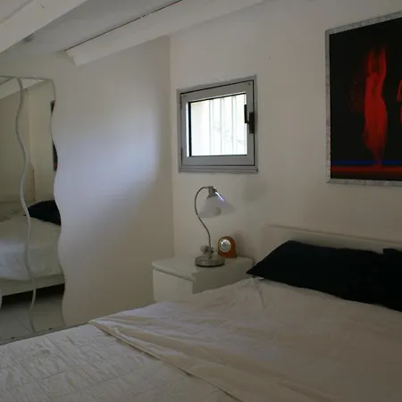 96, Heliovillage Au Village Naturiste Апартаменты Агд